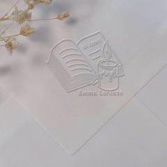 Ex-libris devant livre